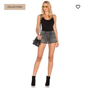 GRLFRND Cindy shorts